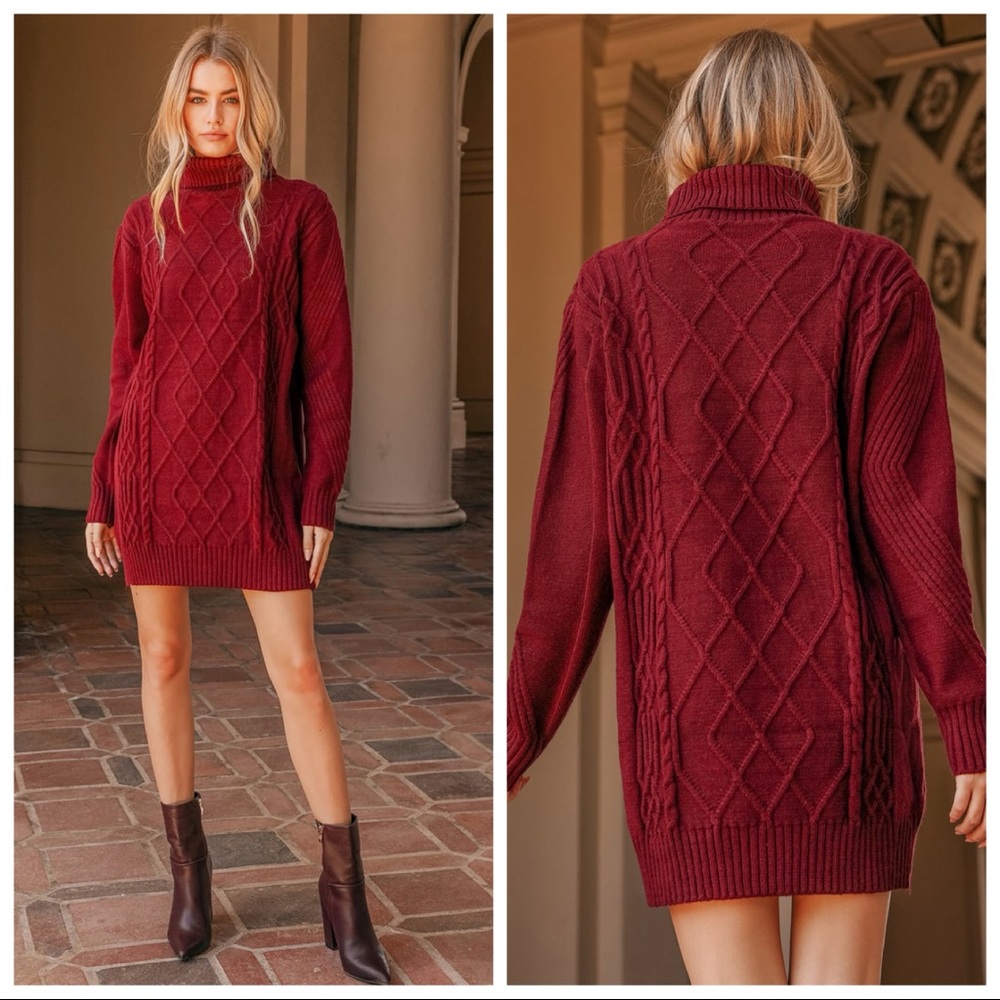 NWOT Lulus Cuddle Up Close Burgundy Cable Knit Turtleneck Sweater Dress Small